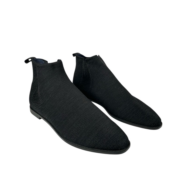 ROTHY’S The Merino Wool Glove Chelsea Ankle Boot in Onyx Black - Picture 5 of 13